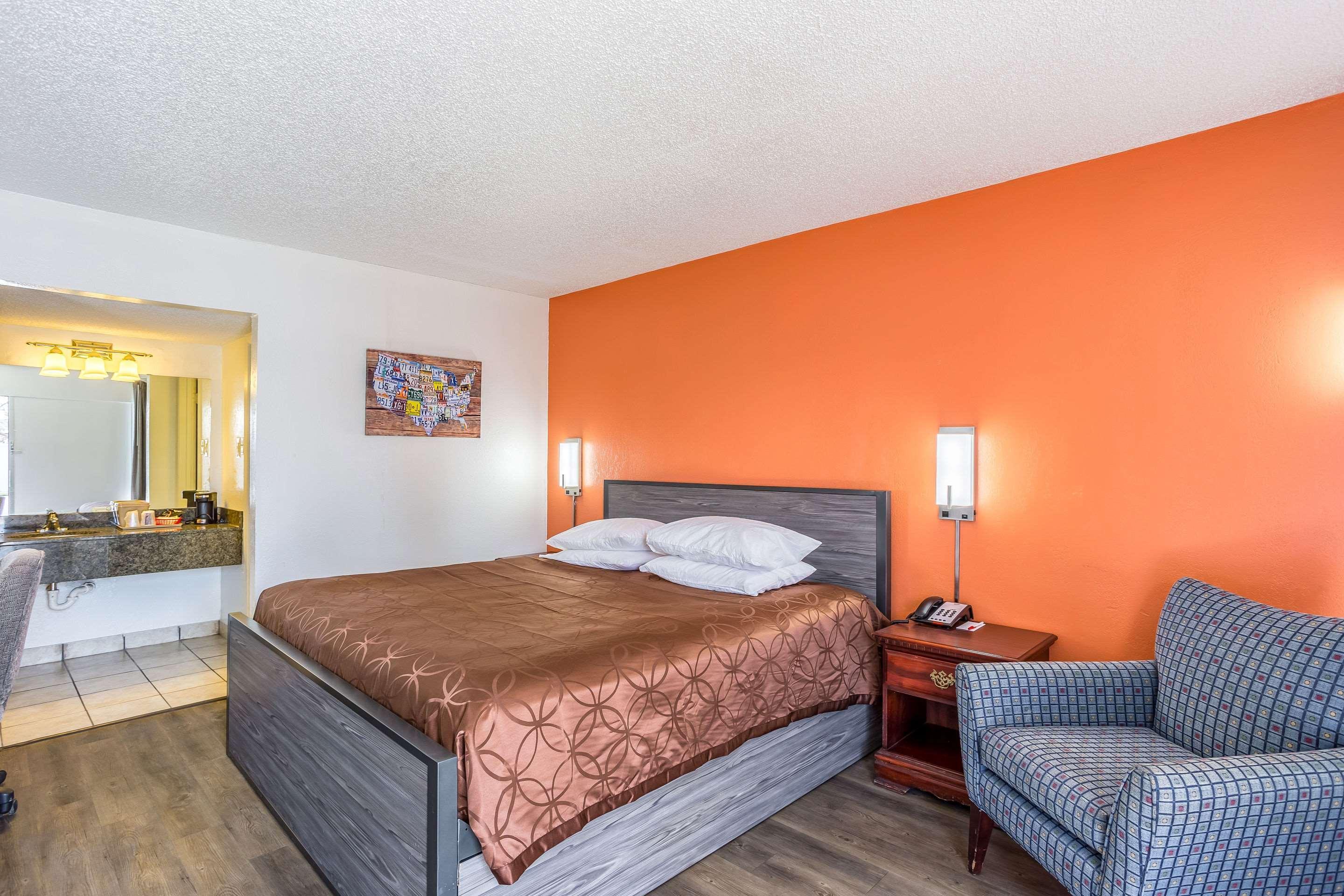 Econo Lodge Durant Eksteriør billede