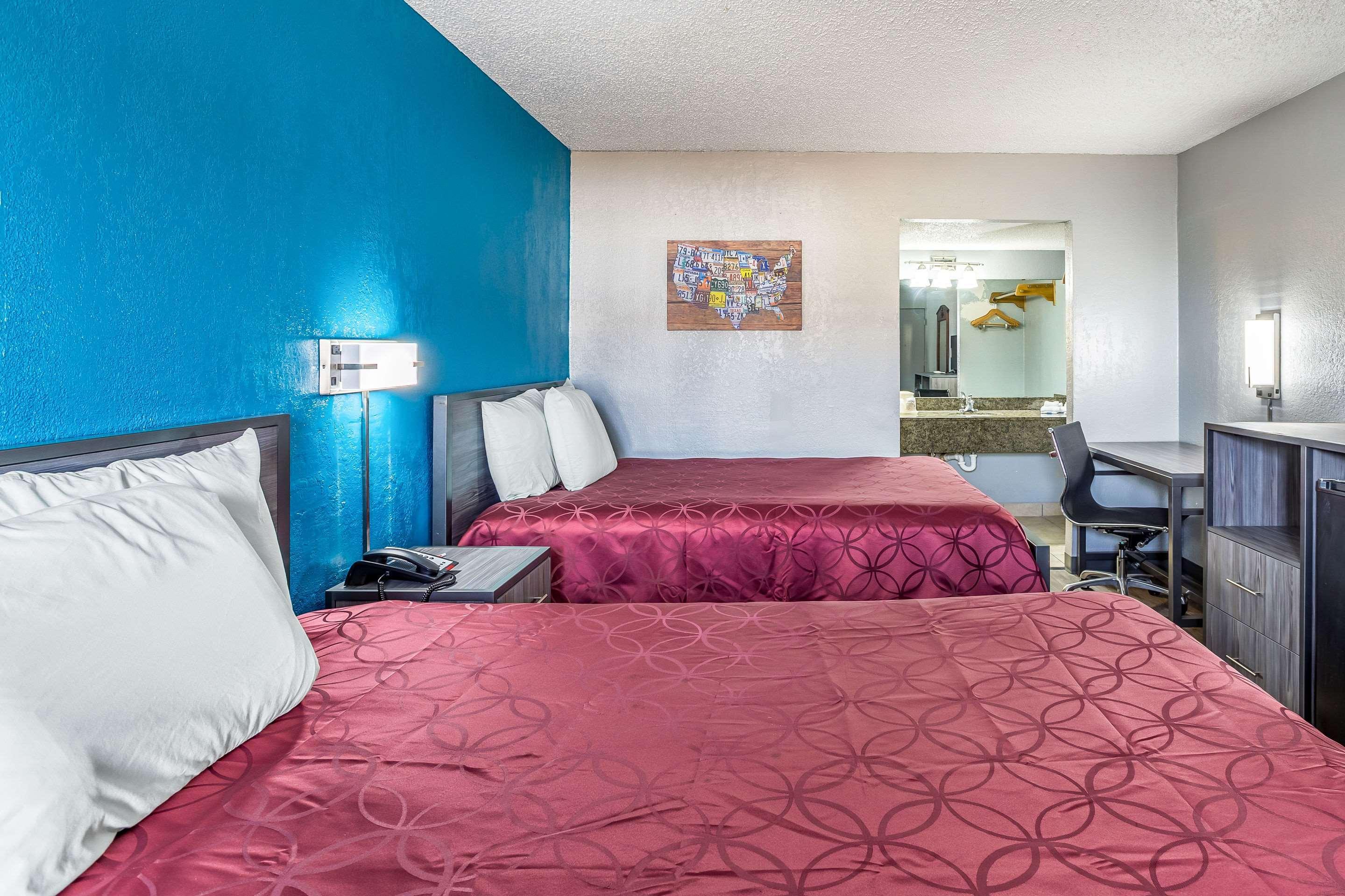 Econo Lodge Durant Eksteriør billede
